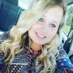 Meet your Posher, Brittany